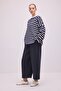 Wide-Letched Tracksuit with Elastic Waist
