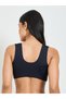 Solid Lace Bulk Front Padded Non Wired Regular Bra - 4