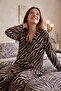 Siyah Zebra Desenli Yumuşak Tuşeli Örme Pijama Takımı THMAW27PT00227 - 2