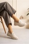 Women's walking shoes