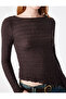 Slim Fit Wrinkled Fabric Textured Crew Neck Long Sleeve Asymmetrical T-Shirt - 5