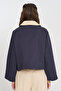 Women's Contrast Collar Buttoned Relaxed Fit Jacket - 5