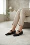 Larin Women's Black Buckle Mary Jane Ballerina Flat Toe Casual Shoes - 6