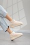 Women's Style Flat Thick Soled Suede Stylish Outdoor Boots & Booties with Fur Inside - 4