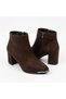 Serrace Women's Daily Heeled Boots with Metal Detail on the Front - 2