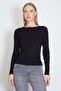 Half Snap Slim Fit Blouse