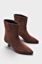 Viola Pointed Toe Women's Pull-On Boots