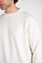 Oversize Crew Neck Basic Knit Sweater - 7