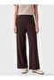 Esvab • Modern & Distinctive High-Waisted Wide-Leg Women's Sweatpants - 2