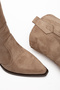 Women's Cowboy Boots - Pointed Toe Thick Heel - 5