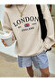 Women's London Est Printed Crew Neck Oversize Sweatshirt - 2
