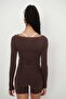 Sports top in modal - 4