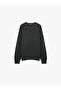 Long Sleeve Comfortable Fit Crew Neck Basic Knit Sweater
