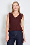 V-neck knit sweater - 2