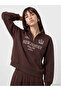 Esvab • Modern & Distinctive Stand Collar Loose Fit Women's Thick Sweatshirt