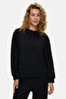 Sunniva Black Crew Neck Embroidered Loose Fit Women's Sweatshirt