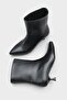 Viola Pointed Toe Women's Pull-On Boots - 5