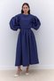 Abendbluse mit Perlendetails in Mitternachtsblau - 2