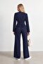 Buttoned suit with belt - 5