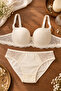 Stylish and Comfortable Bra Set with Lace and Padded Support