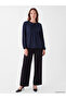 Vizyon New Season Navy Blue Tie-Neck Embroidered Blouse - 2