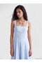 A Square-Neck, Waist-Fitted Poplin Dress for Style-Conscious Women from UZG STORE - 3