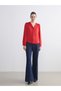 بلوزة ساتان بياقة على شكل V مع تجعيدات - 2