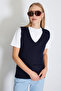 V-neck knit sweater - 6