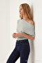 Women's Off-Shoulder Short Sleeve Gray Blouse - 4