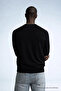 Sweaters - Black - Comfort - 5