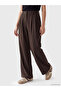 Loose Fit Soft Touch Women's Pleated Pants for Style Seekers from Uzg Store - 3
