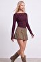 Boat neck finger pass basic blouse - 3