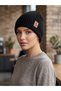 Unisex Fleece-Lined Thick Winter Knitted Beanie - Leather Detailed
