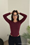 Women's Basic Premium Slim Fit Burgundy Crop T-Shirt - 5
