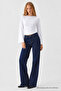 Women's Body-Hugging Knitted White Casual Blouse - 2