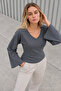 Women's Stylish Body-Hugging V-Neck Smoked Blouse - 2