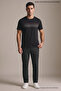 Black Men's Horizontal Band Printed Crew Neck Loose Fit T-Shirt - 4