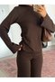 Suit with Slit on the Back - Brown - 4