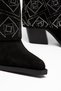 Women's Cowboy Boots - Pointed Toe with Embroidery Detail and Thick Heel - 5