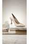 500 Gold Detailed Pointed Toe Goblet Heeled Shoes - 3