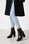 Vaghessa Ferzia Classic Pointed Toe Zippered Short Boots - 5