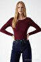 Women's Crew Neck Basic Tight Burgundy T-Shirt - 4