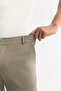 Men's Khaki Elastic Waist Bi-Stretch Technical Fabric Slim Fit Trousers A51Y3077 - 4