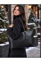 Women's Large Size Wide Interior Volume Hand and Shoulder Bag
