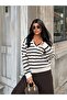Women's Lace Collared Knitwear Sweater - 6