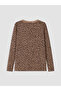 Esvab • Modern & Distinctive Leopard Embroidered Women's T-Shirt - 3