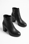 Women's New Season Minimal Design Zippered Estia Black Heeled Boots - 8
