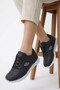 Women's Winter Seasonal Skin Comfortable Orthopedic Sole Daily Flexible Women's Sneaker Sports Shoes
