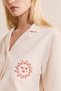 قميص بيجامة بأكمام قصيرة مع نقوش شمسية مصنوع من القطن - 5