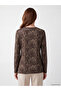 Esvab • Modern & Distinctive Zero Roba Collar Leopard Embroidered Blouse - 5